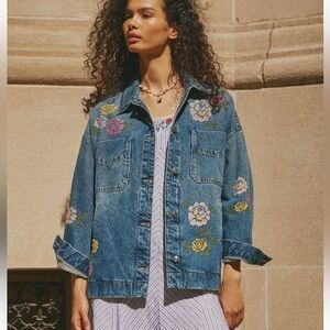 Free People Embroidered Oversized Jacket 🌟